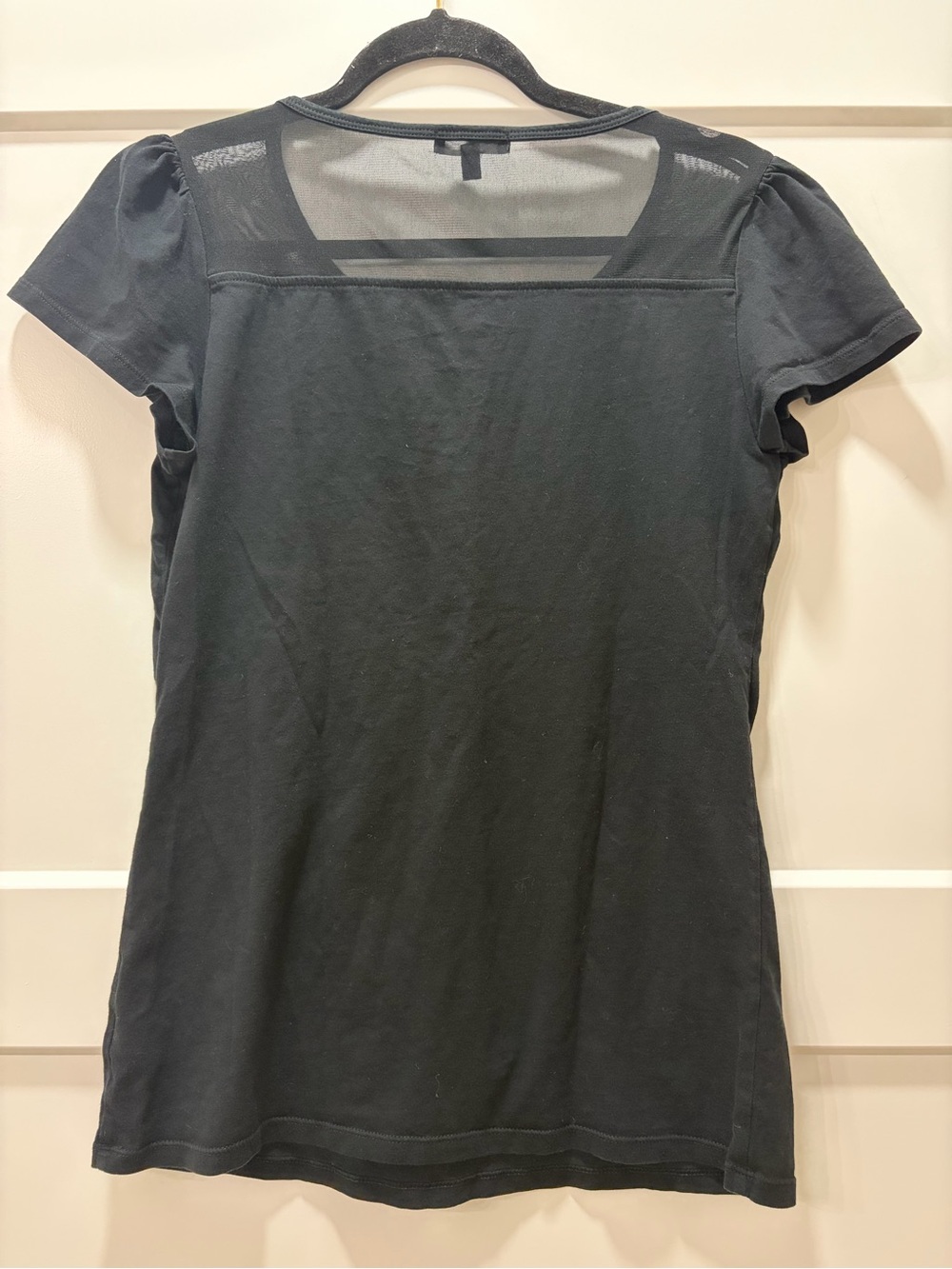Gap Chic Slim Fit Wardrobe Capsule Black Sheer-Yoke Puff Sleeve Women's Top - Picture 5 of 5